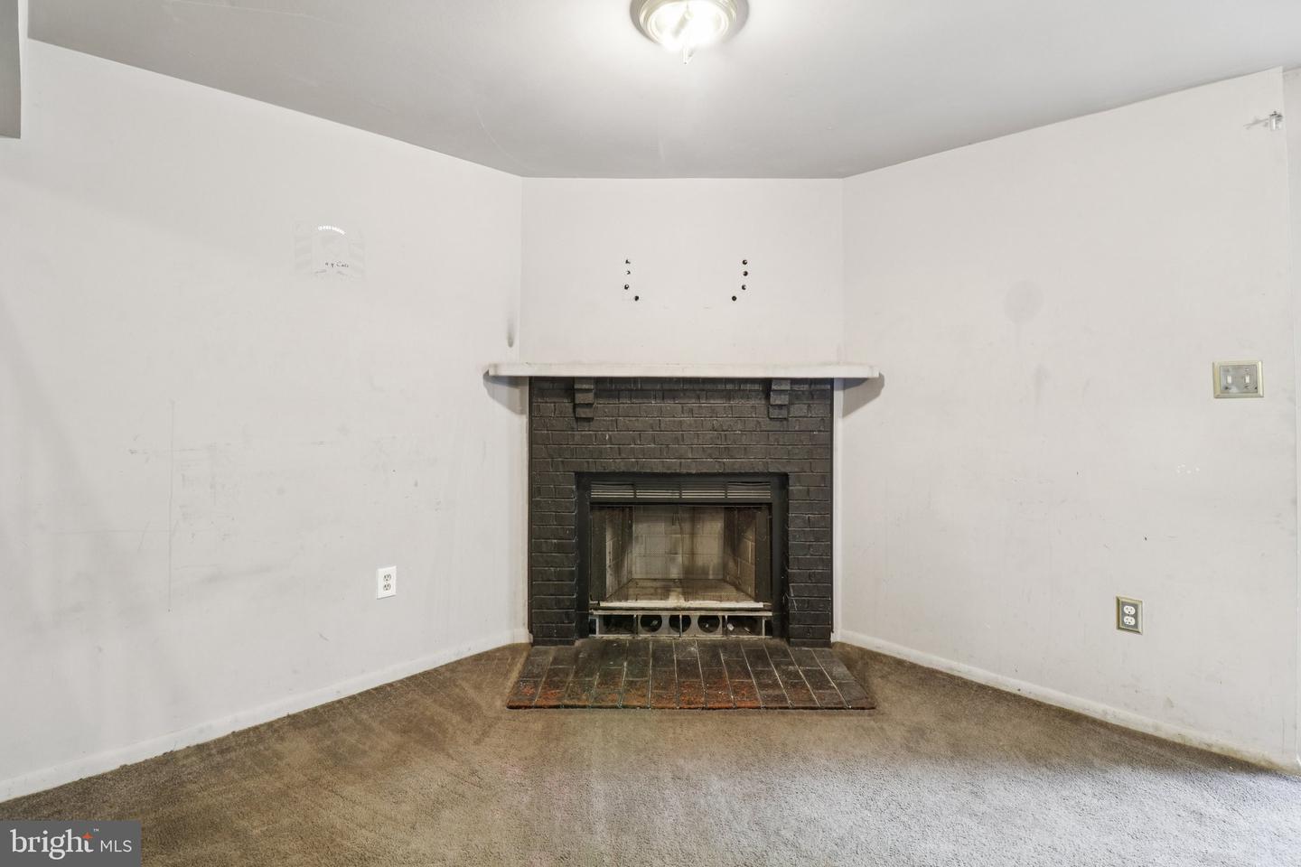 15037 CATALPA CT, WOODBRIDGE, Virginia 22193, 3 Bedrooms Bedrooms, ,2 BathroomsBathrooms,Residential,For sale,15037 CATALPA CT,VAPW2107494 MLS # VAPW2107494