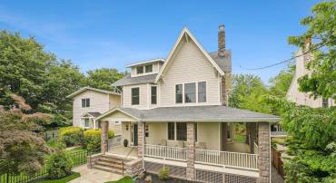 5115 42ND ST NW, WASHINGTON, District Of Columbia 20016, 6 Bedrooms Bedrooms, ,5 BathroomsBathrooms,Residential,For sale,5115 42ND ST NW,DCDC2184898 MLS # DCDC2184898