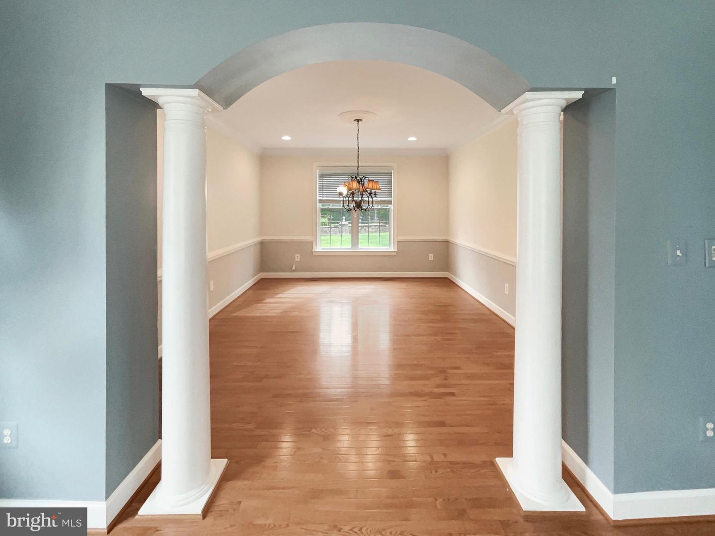 18550 KERILL RD, TRIANGLE, Virginia 22172, 4 Bedrooms Bedrooms, ,4 BathroomsBathrooms,Residential,For sale,18550 KERILL RD,VAPW2099584 MLS # VAPW2099584