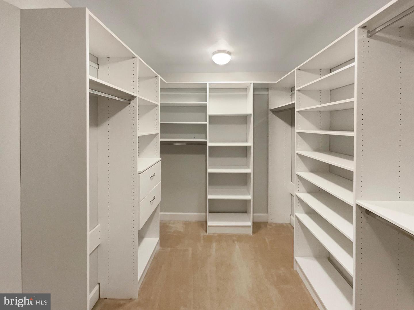 18550 KERILL RD, TRIANGLE, Virginia 22172, 4 Bedrooms Bedrooms, ,4 BathroomsBathrooms,Residential,For sale,18550 KERILL RD,VAPW2099584 MLS # VAPW2099584