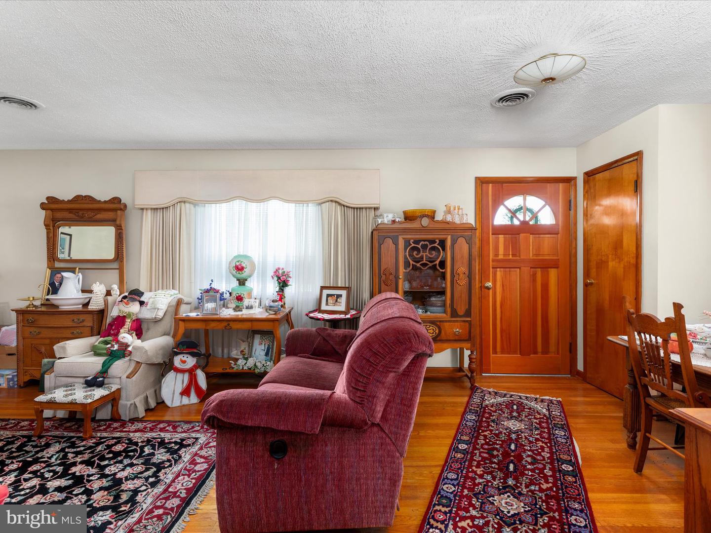 355 COPP RD, STRASBURG, Virginia 22657, 3 Bedrooms Bedrooms, ,1 BathroomBathrooms,Residential,For sale,355 COPP RD,VASH2012030 MLS # VASH2012030 355 COPP RD, STRASBURG, Virginia 22657, 3 Bedrooms Bedrooms, ,1 BathroomBathrooms,Residential,For sale,355 COPP RD,VASH2012030 MLS # VASH2012030