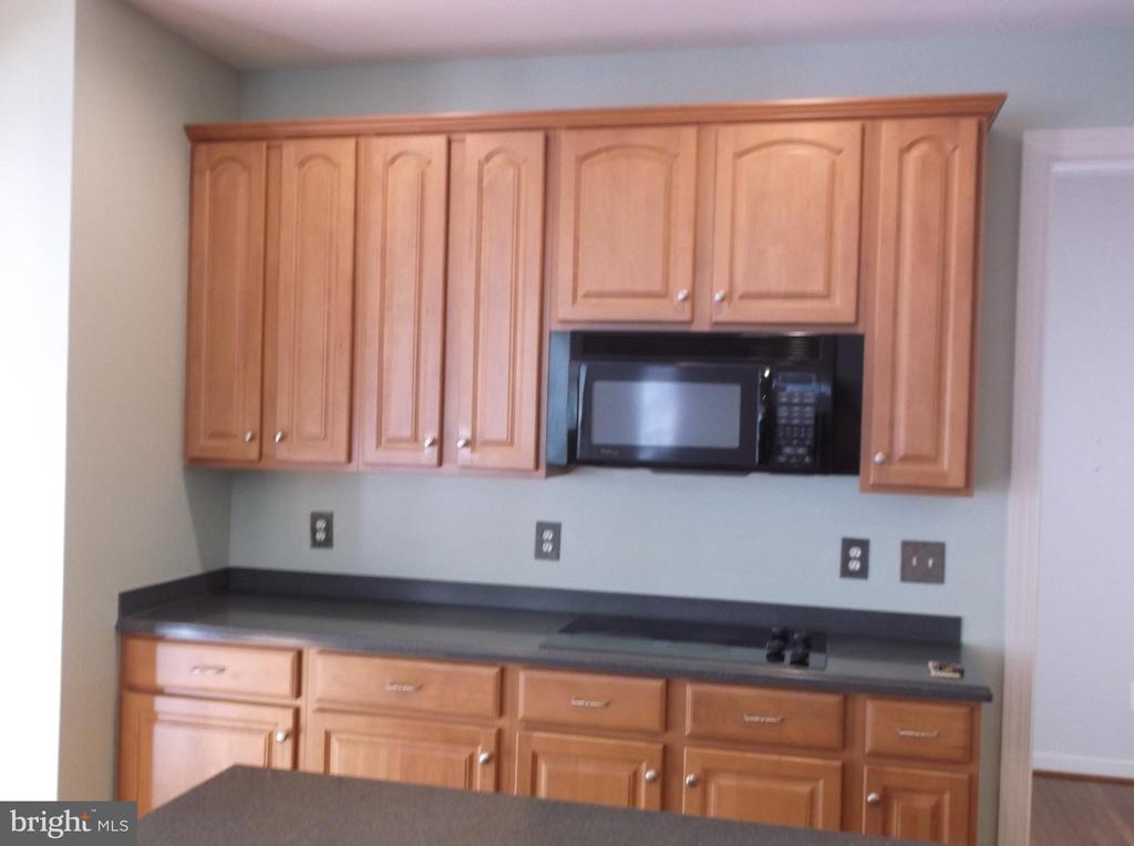 6110 MALONEY WAY, WARRENTON, Virginia, 4 Bedrooms Bedrooms, ,4 BathroomsBathrooms,Residential,6110 MALONEY WAY,VAFQ2018362 MLS # VAFQ2018362