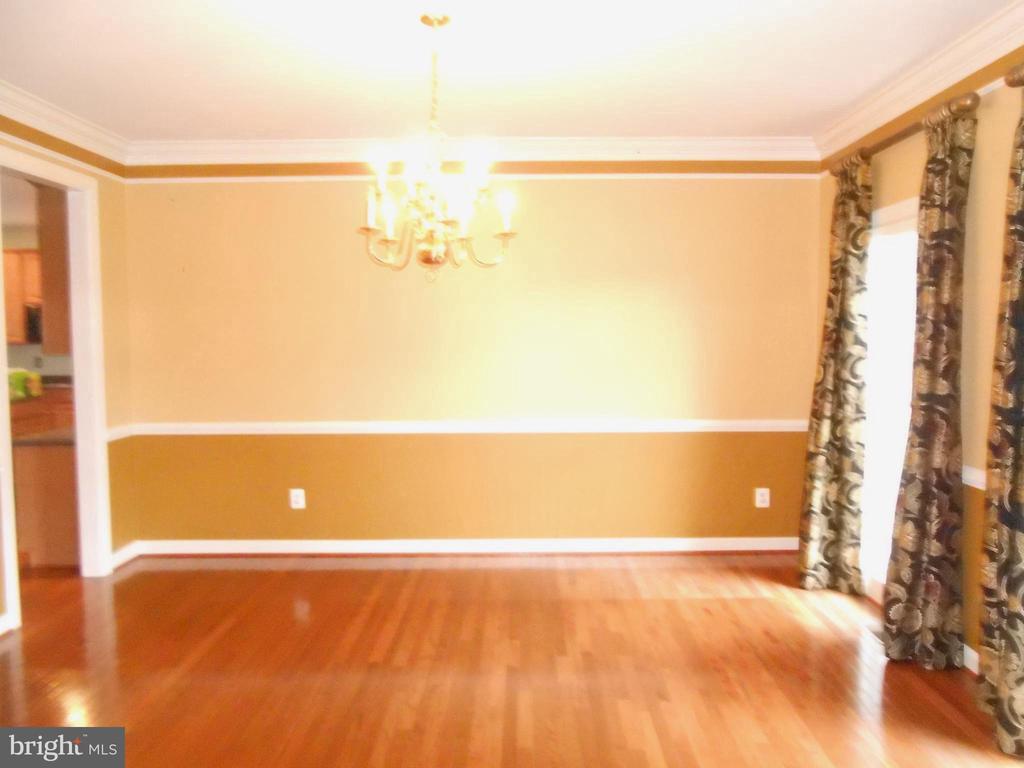 6110 MALONEY WAY, WARRENTON, Virginia, 4 Bedrooms Bedrooms, ,4 BathroomsBathrooms,Residential,6110 MALONEY WAY,VAFQ2018362 MLS # VAFQ2018362