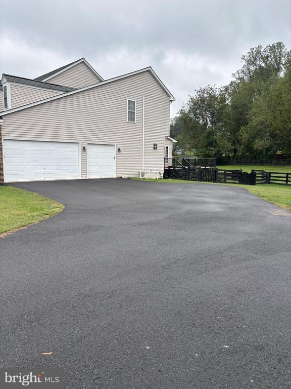 6110 MALONEY WAY, WARRENTON, Virginia, 4 Bedrooms Bedrooms, ,4 BathroomsBathrooms,Residential,6110 MALONEY WAY,VAFQ2018362 MLS # VAFQ2018362