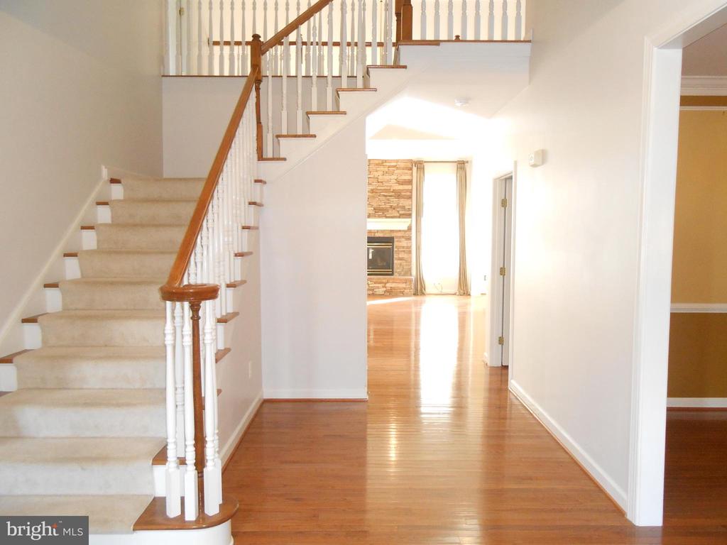 6110 MALONEY WAY, WARRENTON, Virginia, 4 Bedrooms Bedrooms, ,4 BathroomsBathrooms,Residential,6110 MALONEY WAY,VAFQ2018362 MLS # VAFQ2018362