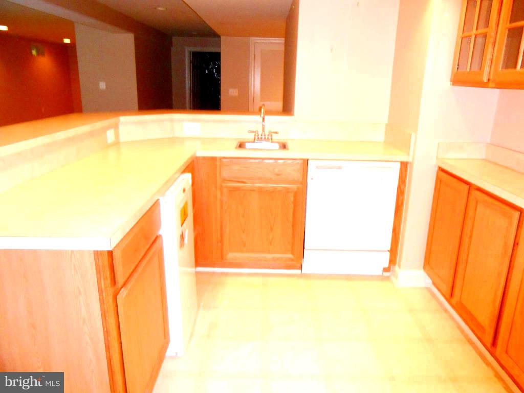 6110 MALONEY WAY, WARRENTON, Virginia, 4 Bedrooms Bedrooms, ,4 BathroomsBathrooms,Residential,6110 MALONEY WAY,VAFQ2018362 MLS # VAFQ2018362