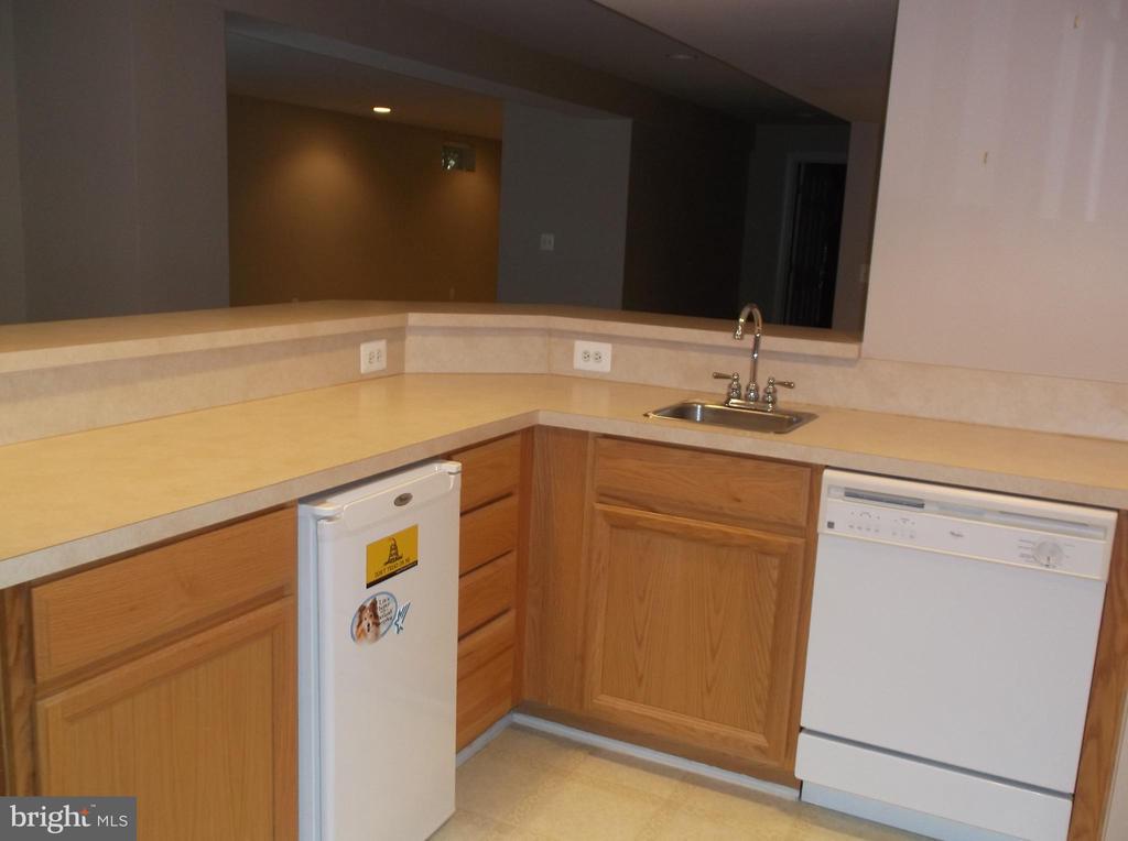 6110 MALONEY WAY, WARRENTON, Virginia, 4 Bedrooms Bedrooms, ,4 BathroomsBathrooms,Residential,6110 MALONEY WAY,VAFQ2018362 MLS # VAFQ2018362