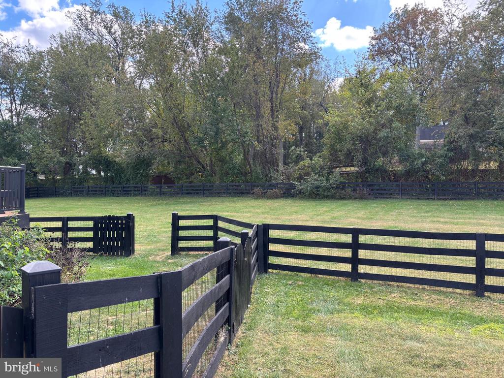 6110 MALONEY WAY, WARRENTON, Virginia, 4 Bedrooms Bedrooms, ,4 BathroomsBathrooms,Residential,6110 MALONEY WAY,VAFQ2018362 MLS # VAFQ2018362