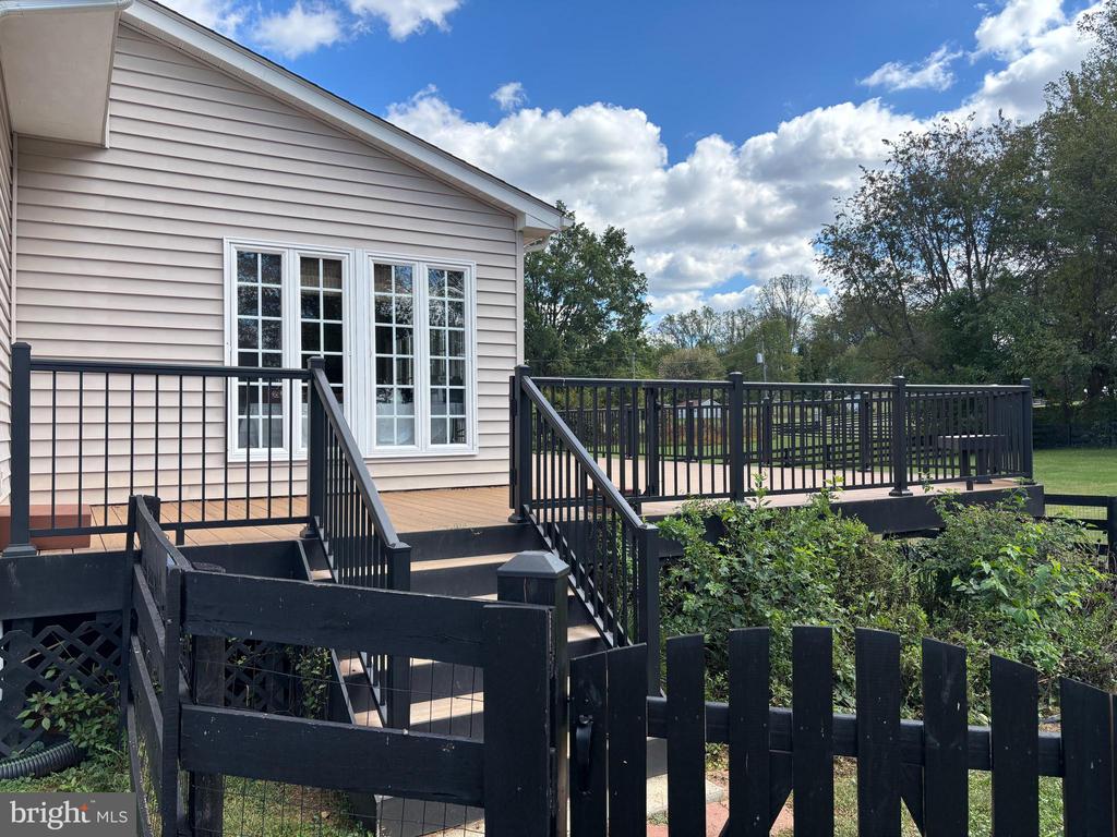 6110 MALONEY WAY, WARRENTON, Virginia, 4 Bedrooms Bedrooms, ,4 BathroomsBathrooms,Residential,6110 MALONEY WAY,VAFQ2018362 MLS # VAFQ2018362