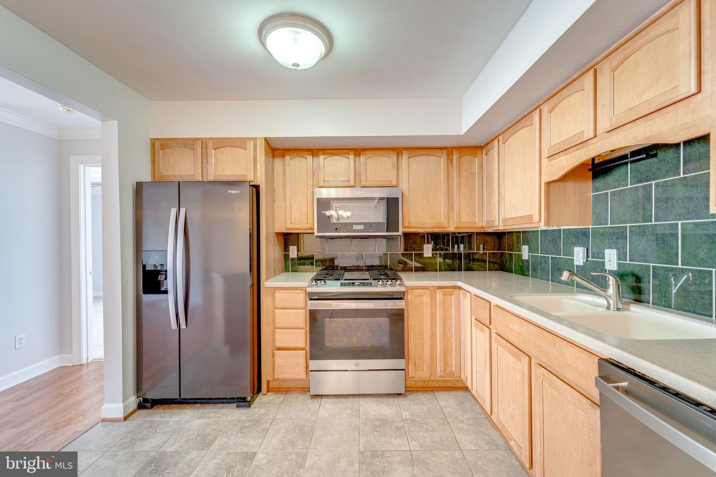 9220-E CARDINAL FOREST LN #E, LORTON, Virginia 22079, 2 Bedrooms Bedrooms, ,2 BathroomsBathrooms,Residential,For sale,9220-E CARDINAL FOREST LN #E,VAFX2261870 MLS # VAFX2261870