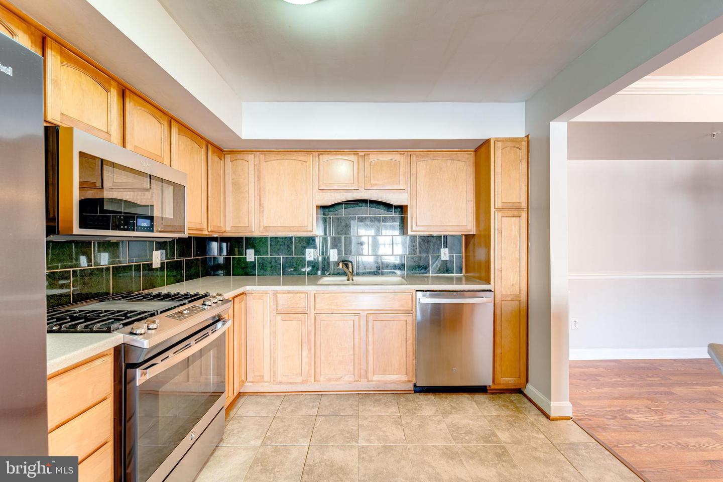 9220-E CARDINAL FOREST LN #E, LORTON, Virginia 22079, 2 Bedrooms Bedrooms, ,2 BathroomsBathrooms,Residential,For sale,9220-E CARDINAL FOREST LN #E,VAFX2261870 MLS # VAFX2261870