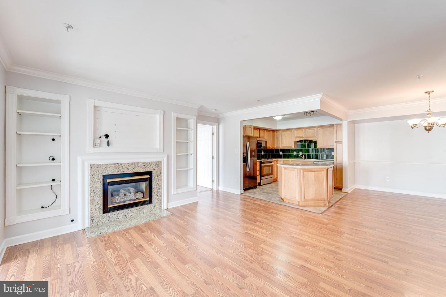 9220-E CARDINAL FOREST LN #E, LORTON, Virginia 22079, 2 Bedrooms Bedrooms, ,2 BathroomsBathrooms,Residential,For sale,9220-E CARDINAL FOREST LN #E,VAFX2261870 MLS # VAFX2261870