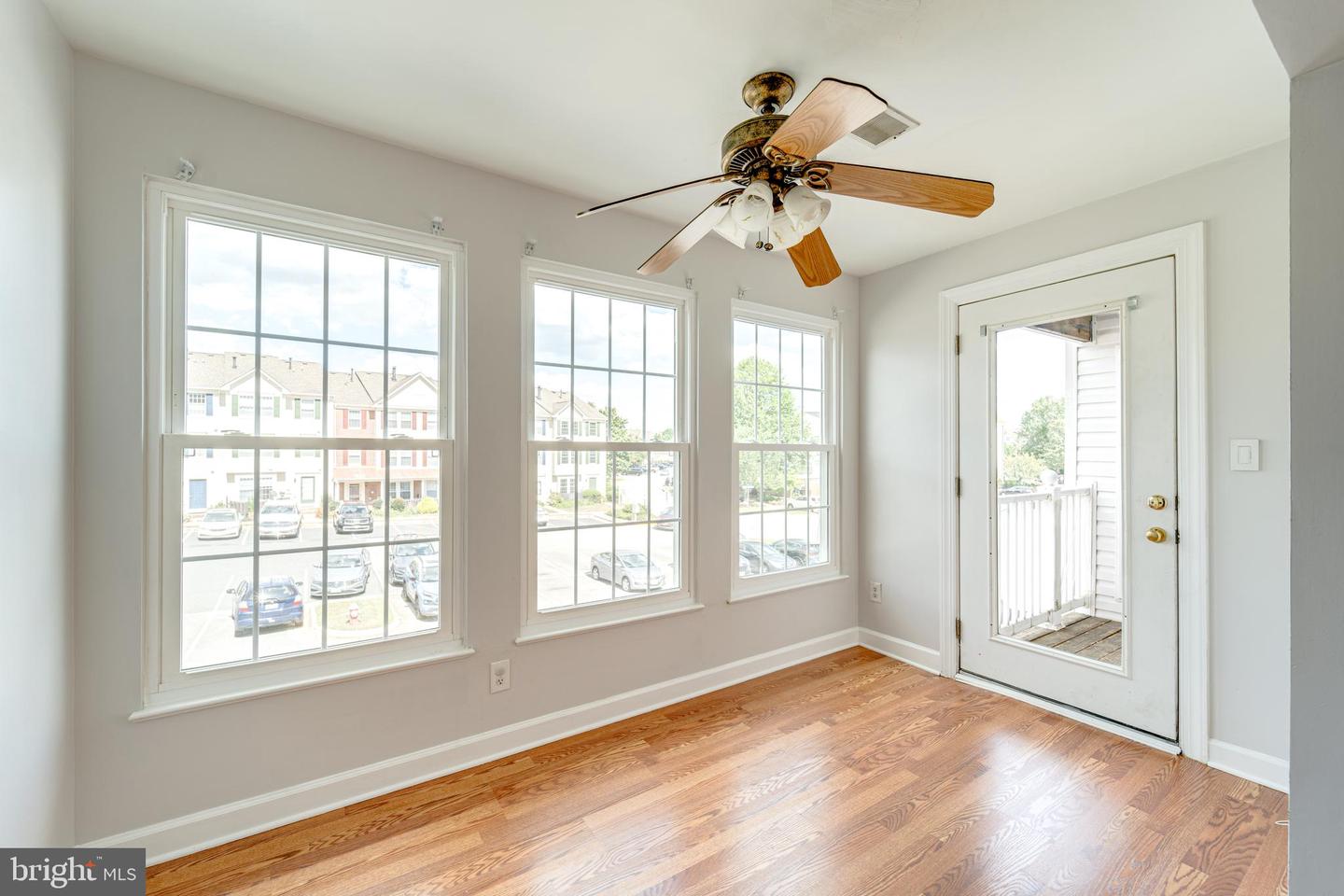 9220-E CARDINAL FOREST LN #E, LORTON, Virginia 22079, 2 Bedrooms Bedrooms, ,2 BathroomsBathrooms,Residential,For sale,9220-E CARDINAL FOREST LN #E,VAFX2261870 MLS # VAFX2261870