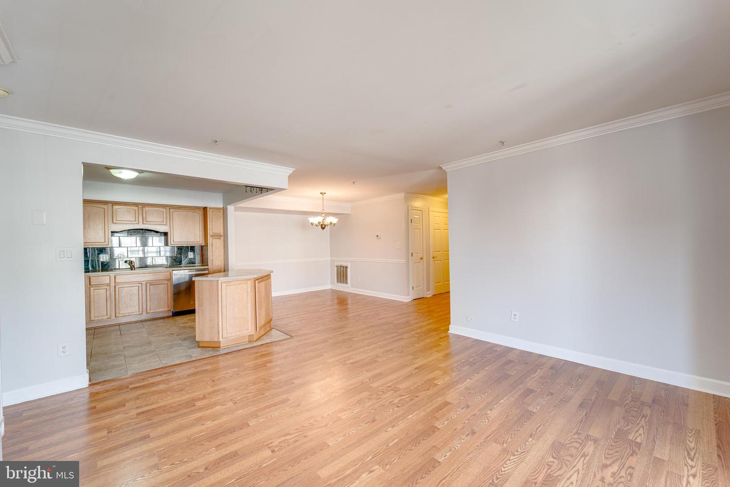 9220-E CARDINAL FOREST LN #E, LORTON, Virginia 22079, 2 Bedrooms Bedrooms, ,2 BathroomsBathrooms,Residential,For sale,9220-E CARDINAL FOREST LN #E,VAFX2261870 MLS # VAFX2261870