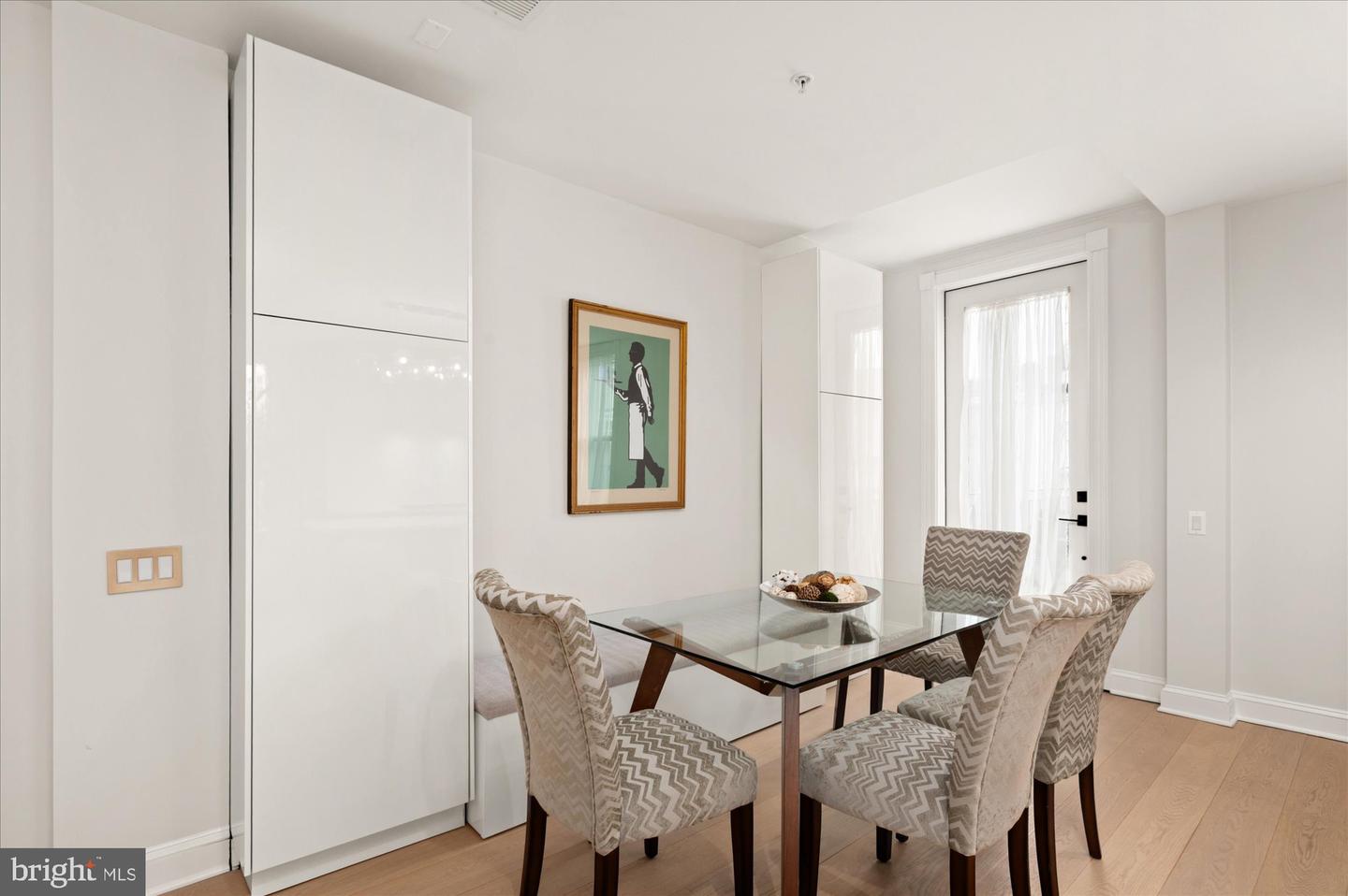 2025 HILLYER PL NW #4, WASHINGTON, District Of Columbia 20009, 2 Bedrooms Bedrooms, ,2 BathroomsBathrooms,Residential,For sale,2025 HILLYER PL NW #4,DCDC2217596 MLS # DCDC2217596