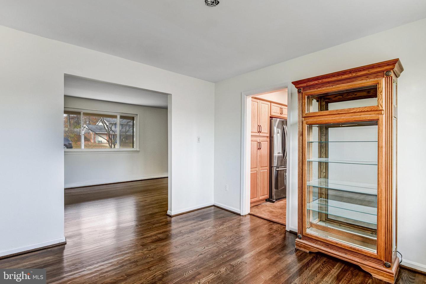 5370 GAINSBOROUGH DR, FAIRFAX, Virginia 22032, 4 Bedrooms Bedrooms, ,2 BathroomsBathrooms,Residential,For sale,5370 GAINSBOROUGH DR,VAFX2265396 MLS # VAFX2265396