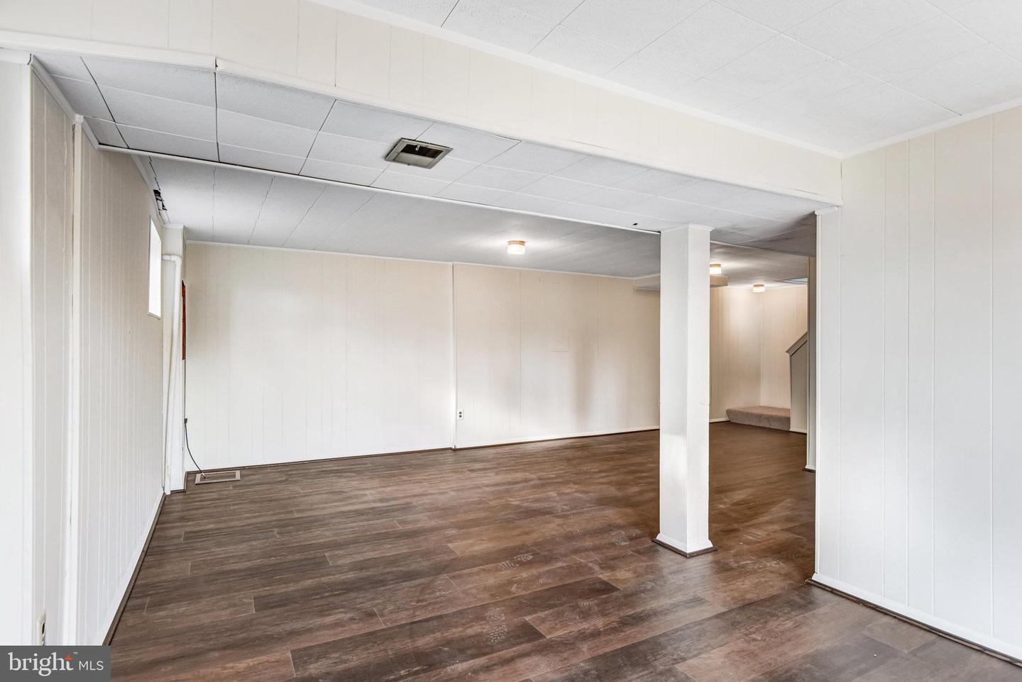 5370 GAINSBOROUGH DR, FAIRFAX, Virginia 22032, 4 Bedrooms Bedrooms, ,2 BathroomsBathrooms,Residential,For sale,5370 GAINSBOROUGH DR,VAFX2265396 MLS # VAFX2265396