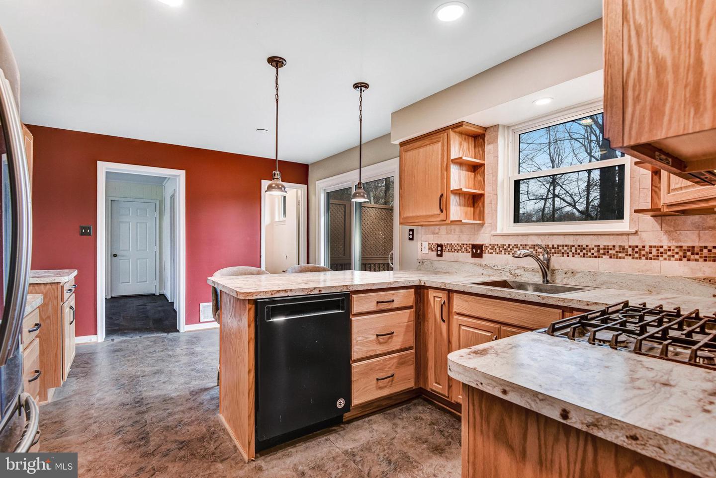 5370 GAINSBOROUGH DR, FAIRFAX, Virginia 22032, 4 Bedrooms Bedrooms, ,2 BathroomsBathrooms,Residential,For sale,5370 GAINSBOROUGH DR,VAFX2265396 MLS # VAFX2265396