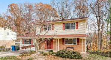 5370 GAINSBOROUGH DR, FAIRFAX, Virginia 22032, 4 Bedrooms Bedrooms, ,2 BathroomsBathrooms,Residential,For sale,5370 GAINSBOROUGH DR,VAFX2265396 MLS # VAFX2265396