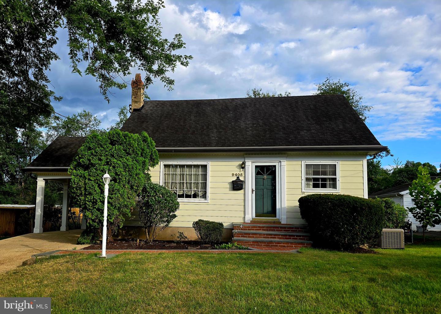 9405 BLACKSTONE RD, MANASSAS, Virginia 20110, 3 Bedrooms Bedrooms, ,2 BathroomsBathrooms,Residential,For sale,9405 BLACKSTONE RD,VAPW2103950 MLS # VAPW2103950