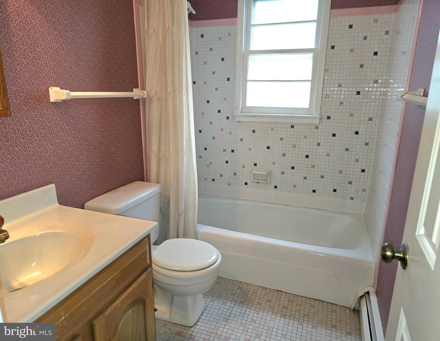 9405 BLACKSTONE RD, MANASSAS, Virginia 20110, 3 Bedrooms Bedrooms, ,2 BathroomsBathrooms,Residential,For sale,9405 BLACKSTONE RD,VAPW2103950 MLS # VAPW2103950