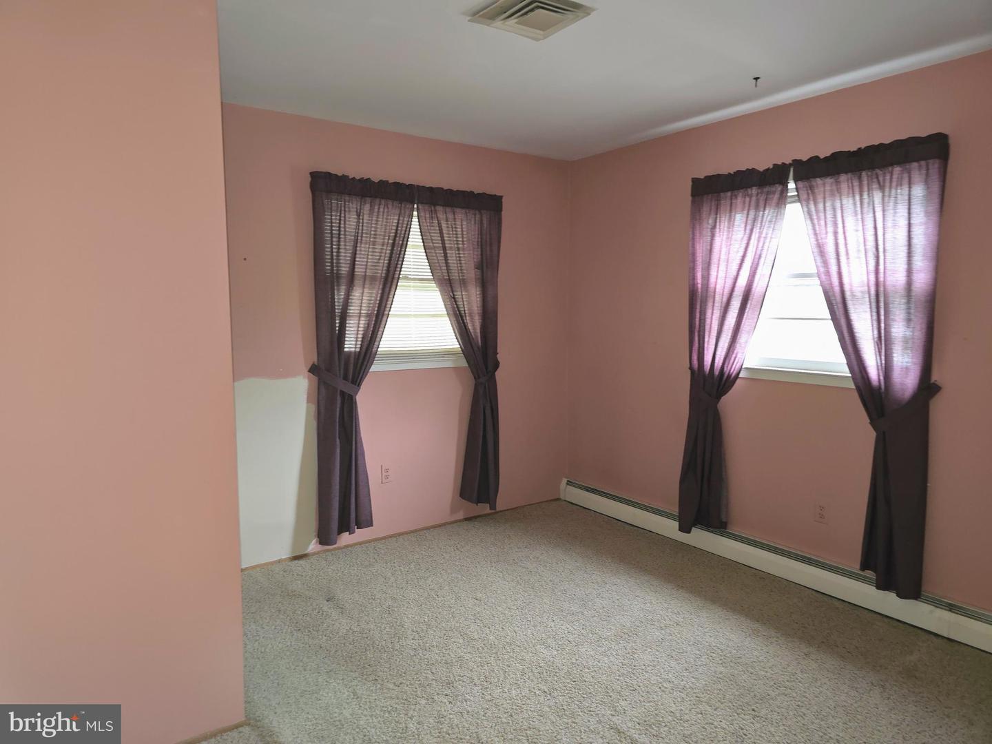 9405 BLACKSTONE RD, MANASSAS, Virginia 20110, 3 Bedrooms Bedrooms, ,2 BathroomsBathrooms,Residential,For sale,9405 BLACKSTONE RD,VAPW2103950 MLS # VAPW2103950