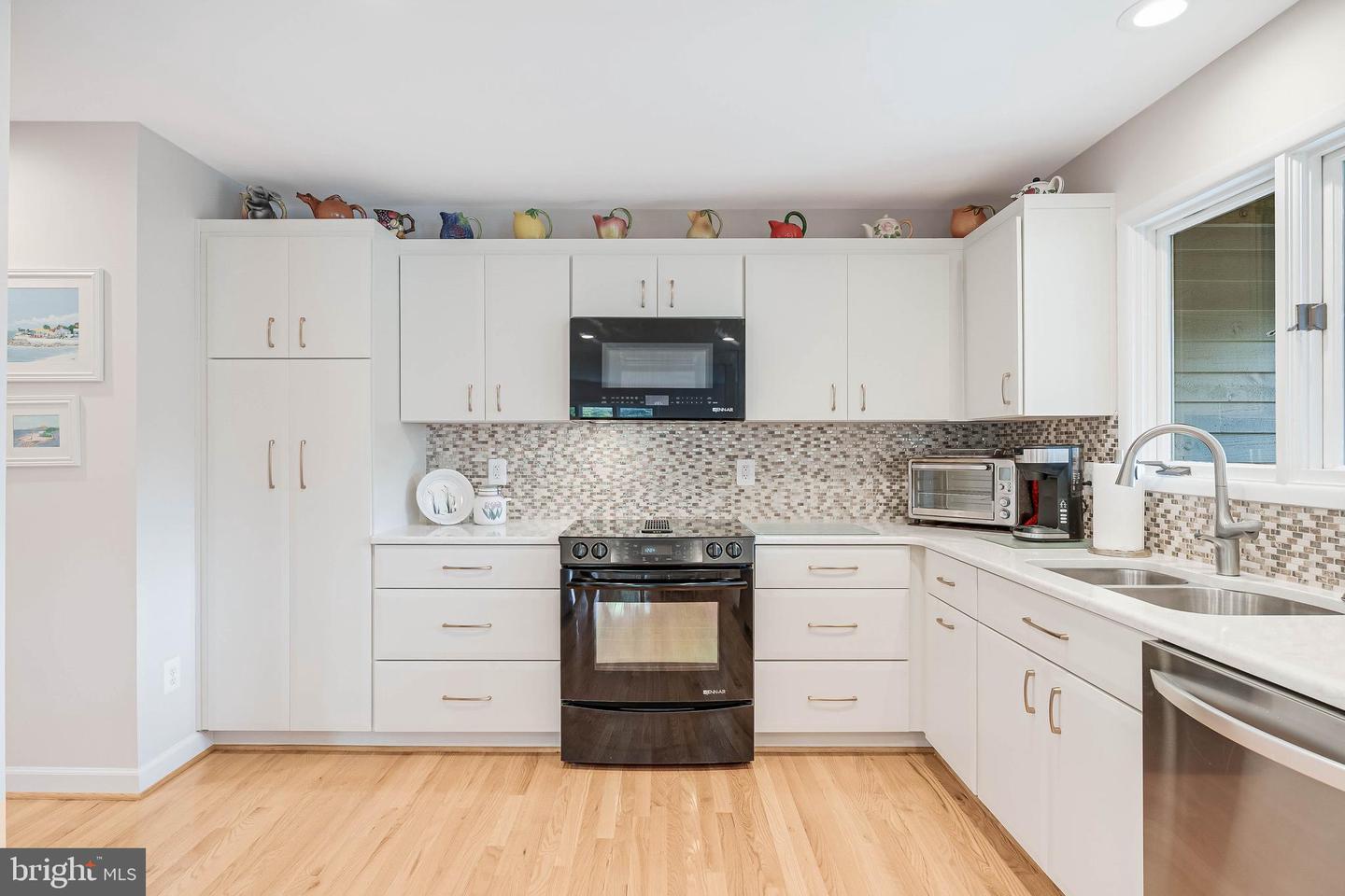 1933 LAKEPORT WAY, RESTON, Virginia 20191, 3 Bedrooms Bedrooms, ,2 BathroomsBathrooms,Residential,For sale,1933 LAKEPORT WAY,VAFX2267172 MLS # VAFX2267172