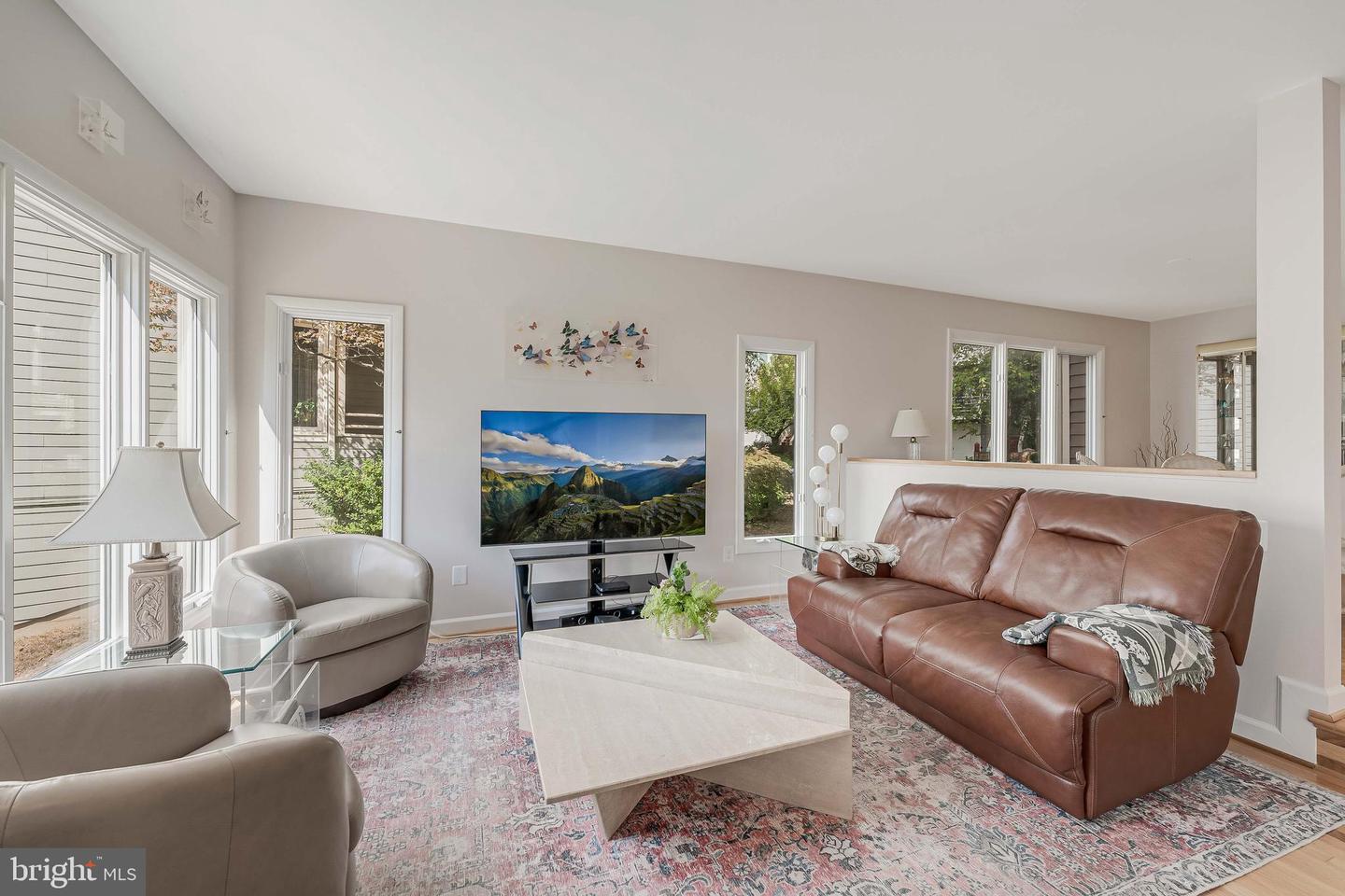 1933 LAKEPORT WAY, RESTON, Virginia 20191, 3 Bedrooms Bedrooms, ,2 BathroomsBathrooms,Residential,For sale,1933 LAKEPORT WAY,VAFX2267172 MLS # VAFX2267172