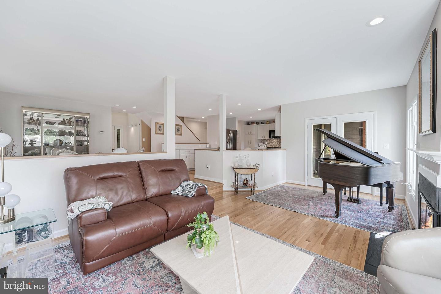 1933 LAKEPORT WAY, RESTON, Virginia 20191, 3 Bedrooms Bedrooms, ,2 BathroomsBathrooms,Residential,For sale,1933 LAKEPORT WAY,VAFX2267172 MLS # VAFX2267172