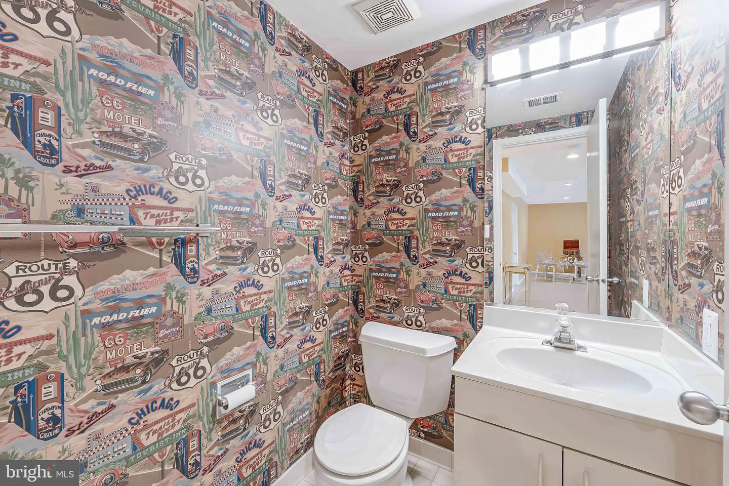 1933 LAKEPORT WAY, RESTON, Virginia 20191, 3 Bedrooms Bedrooms, ,2 BathroomsBathrooms,Residential,For sale,1933 LAKEPORT WAY,VAFX2267172 MLS # VAFX2267172