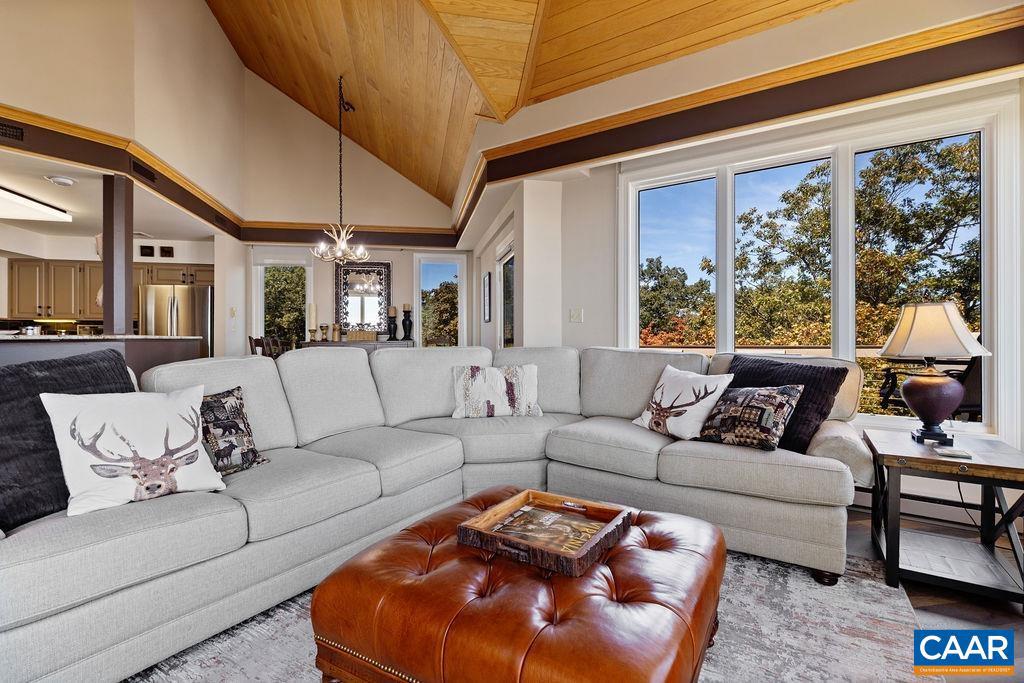 1818 HIGH RIDGE CT CONDOS, ROSELAND, Virginia 22967, 4 Bedrooms Bedrooms, ,4 BathroomsBathrooms,Residential,For sale,1818 HIGH RIDGE CT CONDOS,669022 MLS # 669022