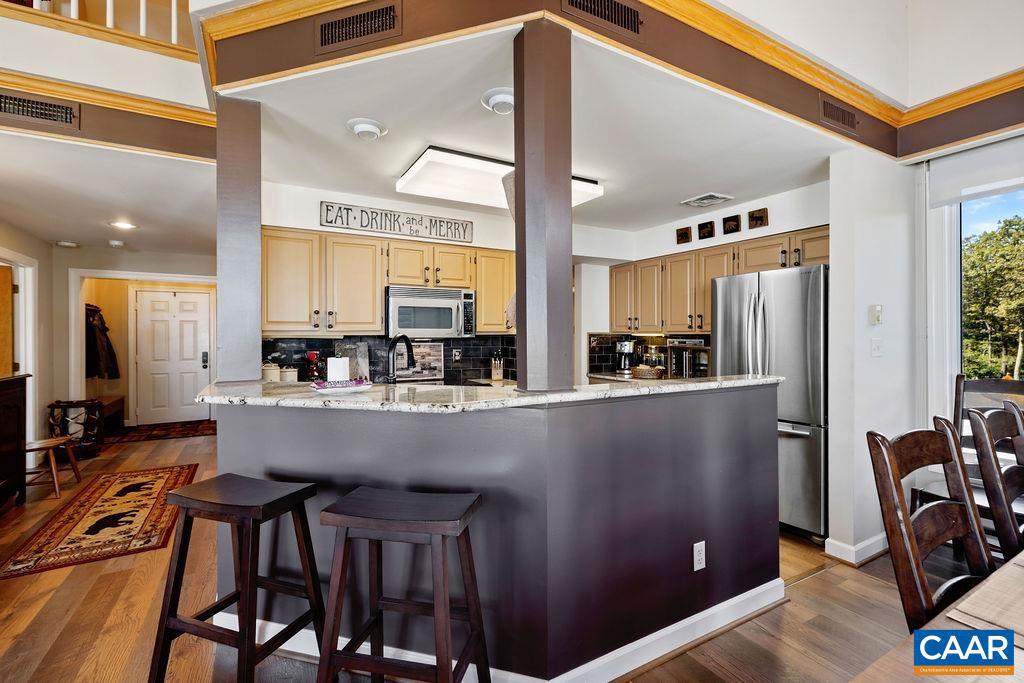 1818 HIGH RIDGE CT CONDOS, ROSELAND, Virginia 22967, 4 Bedrooms Bedrooms, ,4 BathroomsBathrooms,Residential,For sale,1818 HIGH RIDGE CT CONDOS,669022 MLS # 669022