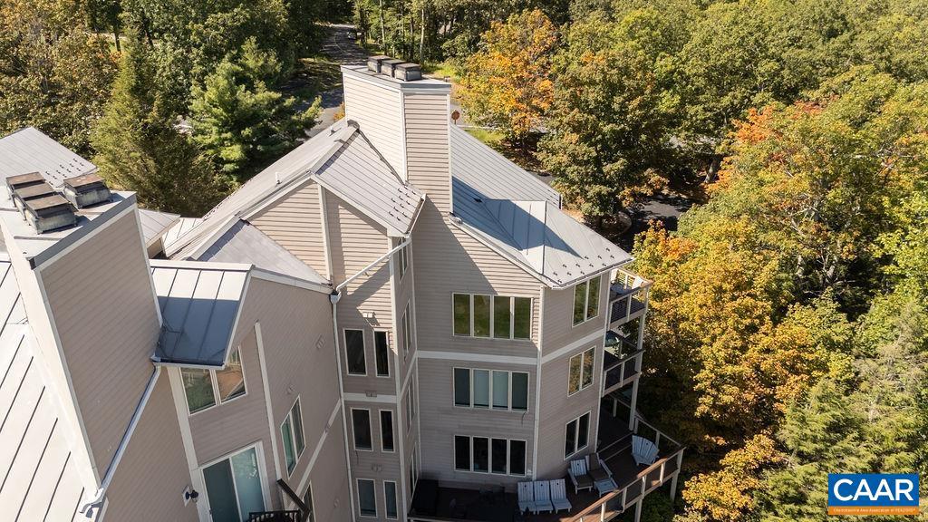 1818 HIGH RIDGE CT CONDOS, ROSELAND, Virginia 22967, 4 Bedrooms Bedrooms, ,4 BathroomsBathrooms,Residential,For sale,1818 HIGH RIDGE CT CONDOS,669022 MLS # 669022