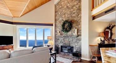 1818 HIGH RIDGE CT CONDOS, ROSELAND, Virginia 22967, 4 Bedrooms Bedrooms, ,4 BathroomsBathrooms,Residential,For sale,1818 HIGH RIDGE CT CONDOS,669022 MLS # 669022