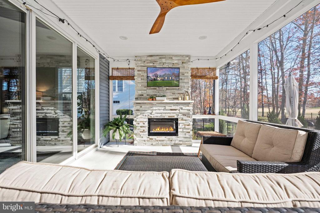 10908 CHATHAM RIDGE WAY, SPOTSYLVANIA, Virginia 22551, 4 Bedrooms Bedrooms, ,3 BathroomsBathrooms,Residential,10908 CHATHAM RIDGE WAY,VASP2037720 MLS # VASP2037720