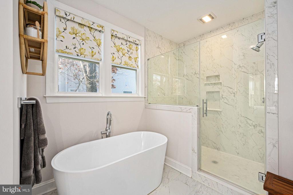 10908 CHATHAM RIDGE WAY, SPOTSYLVANIA, Virginia 22551, 4 Bedrooms Bedrooms, ,3 BathroomsBathrooms,Residential,10908 CHATHAM RIDGE WAY,VASP2037720 MLS # VASP2037720