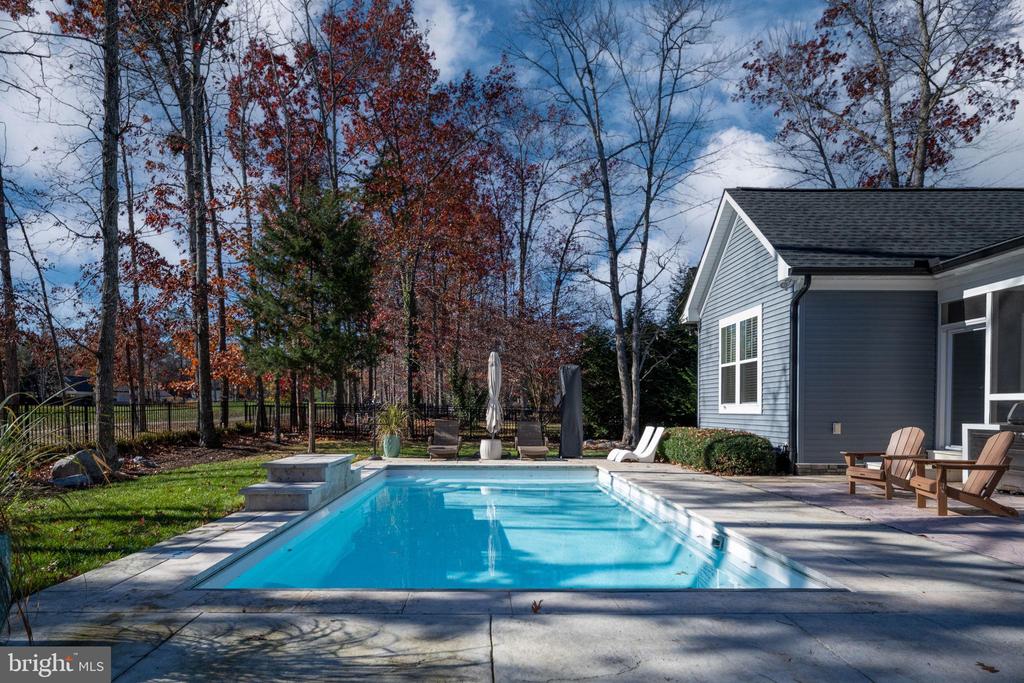 10908 CHATHAM RIDGE WAY, SPOTSYLVANIA, Virginia 22551, 4 Bedrooms Bedrooms, ,3 BathroomsBathrooms,Residential,10908 CHATHAM RIDGE WAY,VASP2037720 MLS # VASP2037720