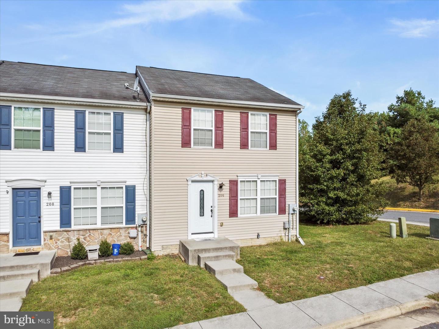206 EASTSIDE LN, WINCHESTER, Virginia 22602, 3 Bedrooms Bedrooms, ,3 BathroomsBathrooms,Residential,For sale,206 EASTSIDE LN,VAFV2036986 MLS # VAFV2036986