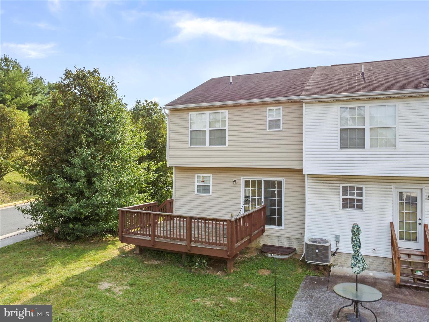 206 EASTSIDE LN, WINCHESTER, Virginia 22602, 3 Bedrooms Bedrooms, ,3 BathroomsBathrooms,Residential,For sale,206 EASTSIDE LN,VAFV2036986 MLS # VAFV2036986