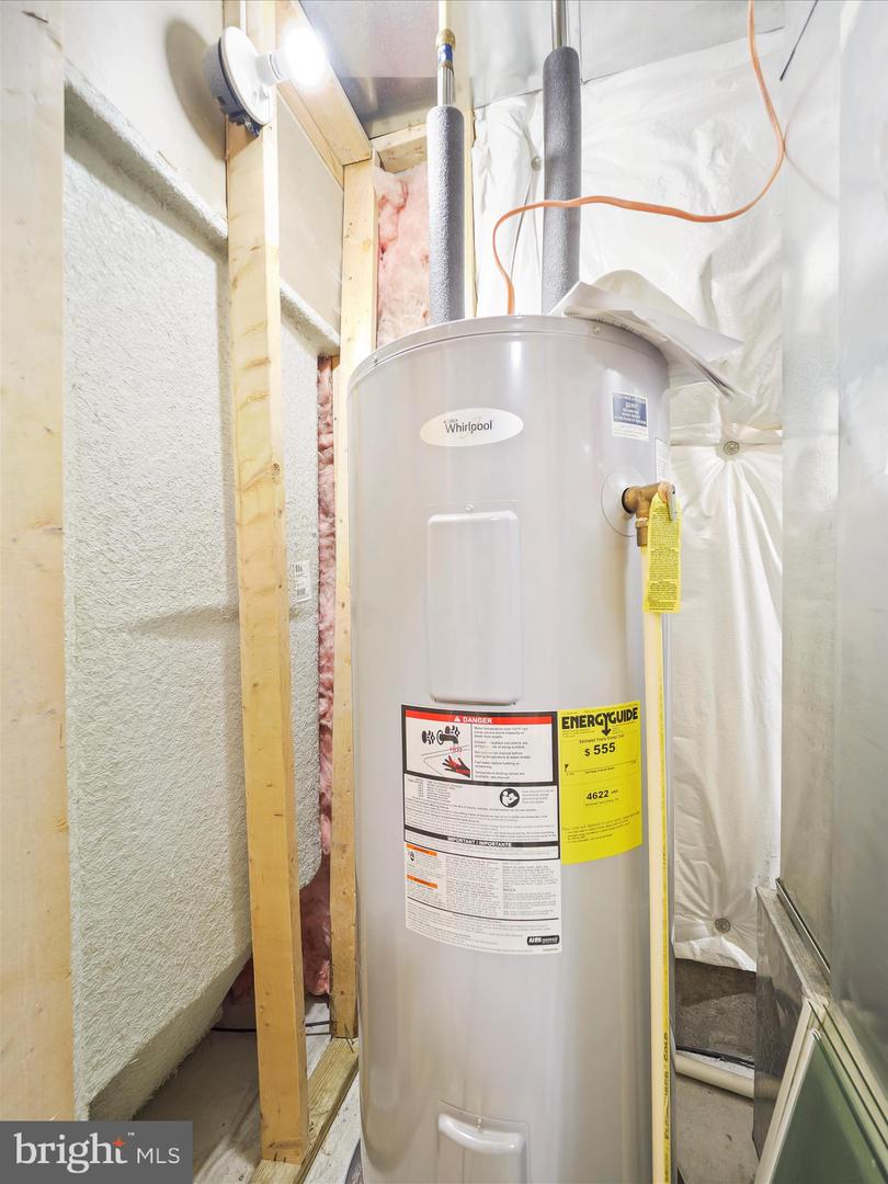 206 EASTSIDE LN, WINCHESTER, Virginia 22602, 3 Bedrooms Bedrooms, ,3 BathroomsBathrooms,Residential,For sale,206 EASTSIDE LN,VAFV2036986 MLS # VAFV2036986