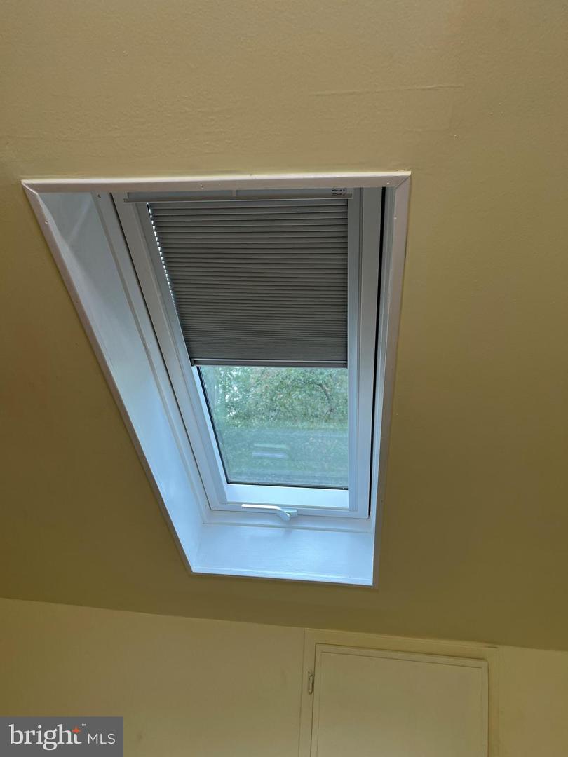 118 7TH ST, COLONIAL BEACH, Virginia 22443, 3 Bedrooms Bedrooms, ,2 BathroomsBathrooms,Residential,For sale,118 7TH ST,VAWE2009822 MLS # VAWE2009822