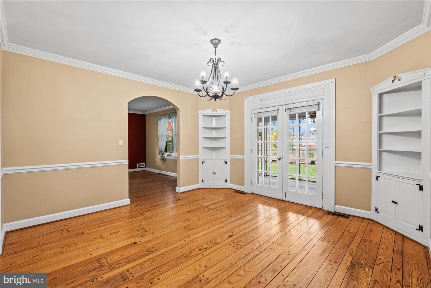 419 S WATER LN, TAPPAHANNOCK, Virginia 22560, 4 Bedrooms Bedrooms, ,2 BathroomsBathrooms,Residential,For sale,419 S WATER LN,VAES2002036 MLS # VAES2002036