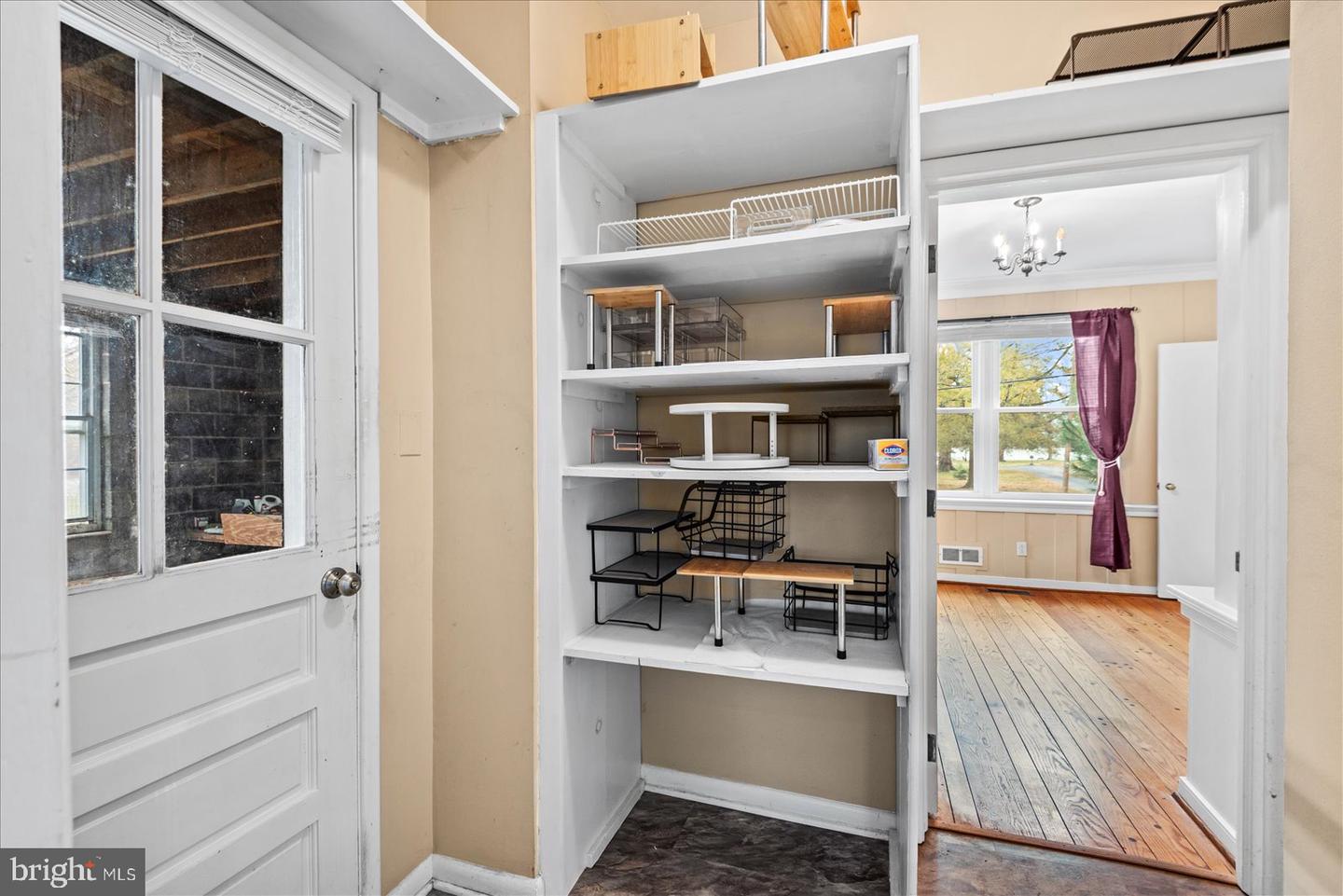 419 S WATER LN, TAPPAHANNOCK, Virginia 22560, 4 Bedrooms Bedrooms, ,2 BathroomsBathrooms,Residential,For sale,419 S WATER LN,VAES2002036 MLS # VAES2002036