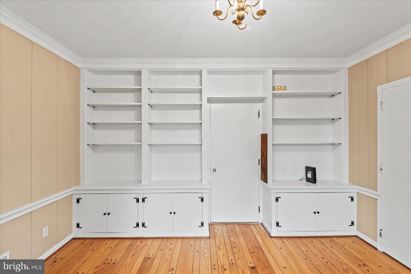 419 S WATER LN, TAPPAHANNOCK, Virginia 22560, 4 Bedrooms Bedrooms, ,2 BathroomsBathrooms,Residential,For sale,419 S WATER LN,VAES2002036 MLS # VAES2002036