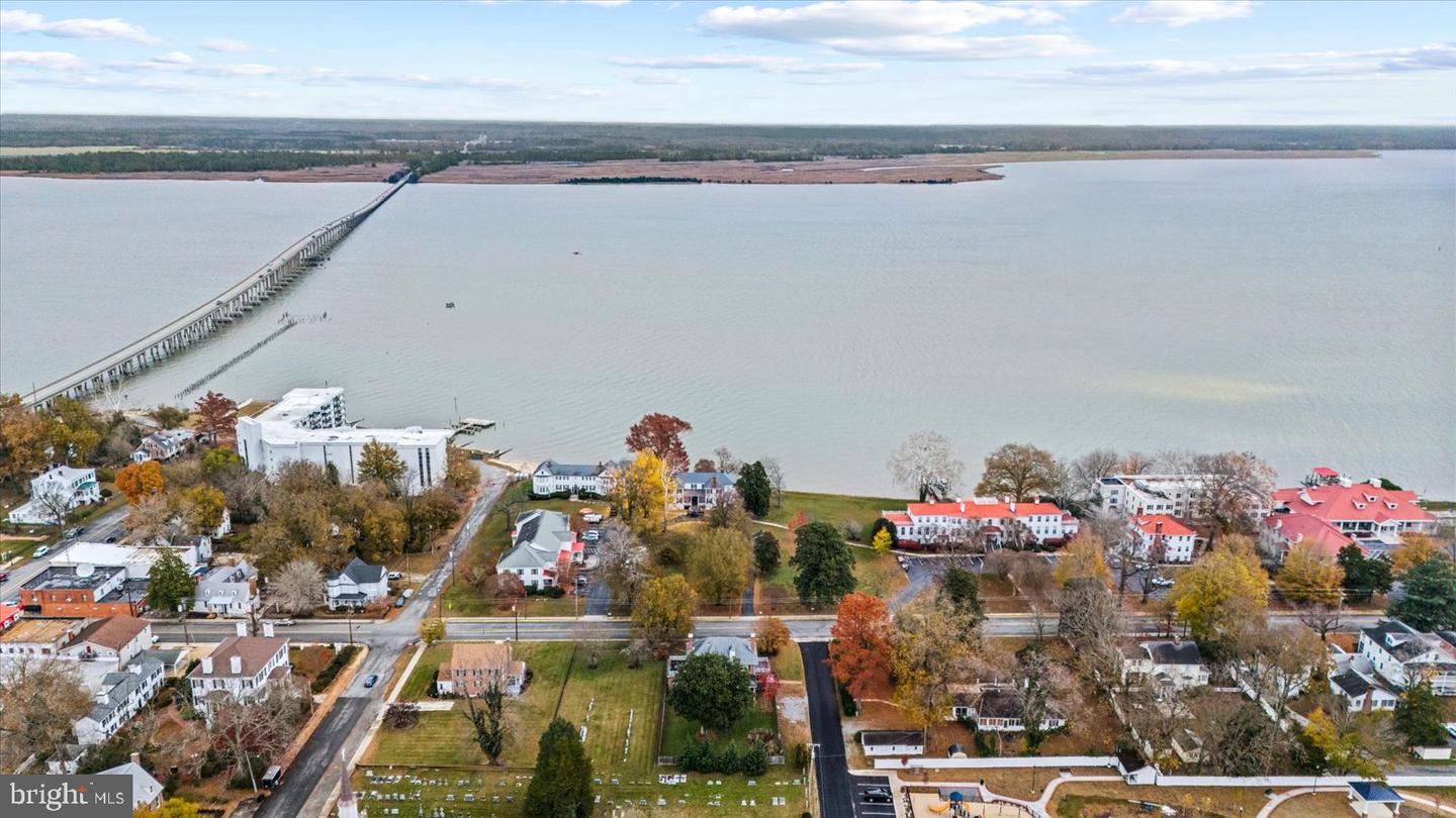 419 S WATER LN, TAPPAHANNOCK, Virginia 22560, 4 Bedrooms Bedrooms, ,2 BathroomsBathrooms,Residential,For sale,419 S WATER LN,VAES2002036 MLS # VAES2002036