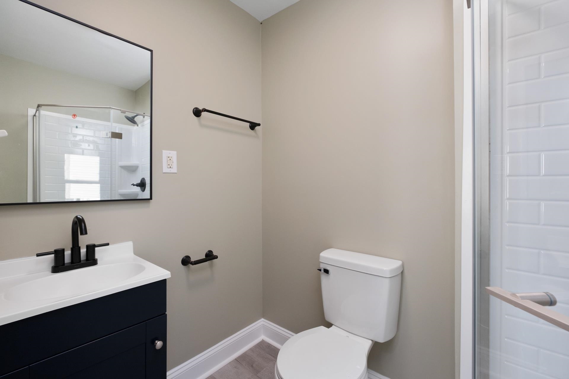 1080 AIRPORT RD, WINCHESTER, Virginia 22602, 2 Bedrooms Bedrooms, ,2 BathroomsBathrooms,Residential,1080 AIRPORT RD,670873 MLS # 670873