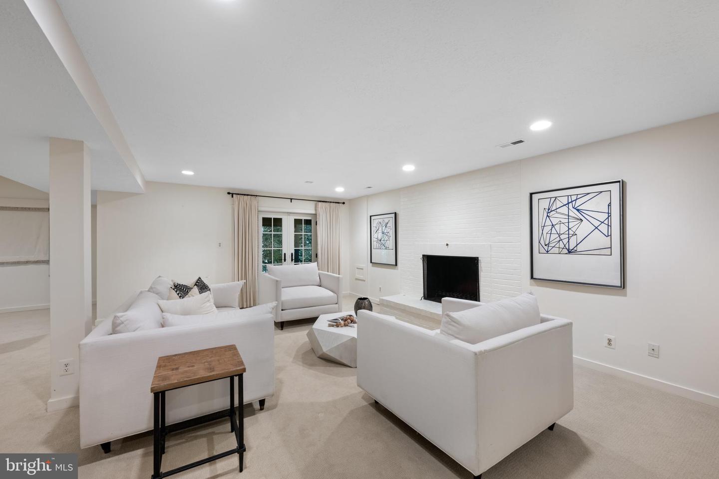 4667 KENMORE DR NW, WASHINGTON, District Of Columbia 20007, 4 Bedrooms Bedrooms, ,3 BathroomsBathrooms,Residential,For sale,4667 KENMORE DR NW,DCDC2225092 MLS # DCDC2225092 4667 KENMORE DR NW, WASHINGTON, District Of Columbia 20007, 4 Bedrooms Bedrooms, ,3 BathroomsBathrooms,Residential,For sale,4667 KENMORE DR NW,DCDC2225092 MLS # DCDC2225092