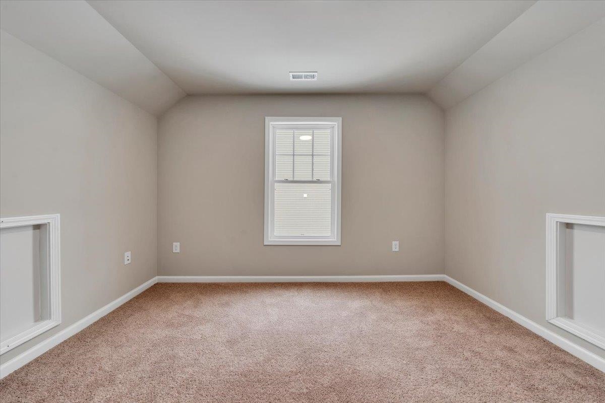 208 WEXFORD ST, STAUNTON, Virginia 24401, 4 Bedrooms Bedrooms, ,2 BathroomsBathrooms,Residential,208 WEXFORD ST,671325 MLS # 671325