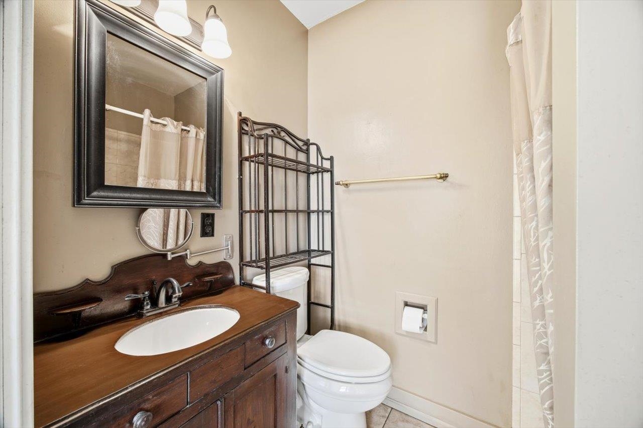 645 MAPLE AVE, WAYNESBORO, Virginia 22980, 4 Bedrooms Bedrooms, ,2 BathroomsBathrooms,Residential,645 MAPLE AVE,671331 MLS # 671331