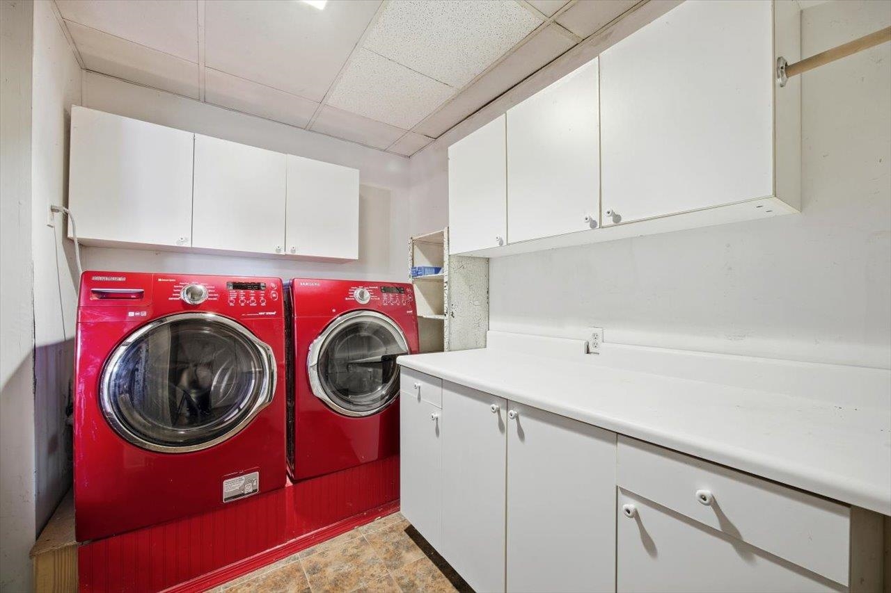 645 MAPLE AVE, WAYNESBORO, Virginia 22980, 4 Bedrooms Bedrooms, ,2 BathroomsBathrooms,Residential,645 MAPLE AVE,671331 MLS # 671331